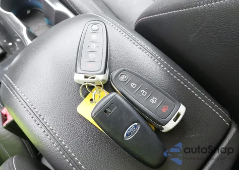 2013 Ford Escape Titanium from USA, damaged, VIN 1FMCU9J99DUA99592